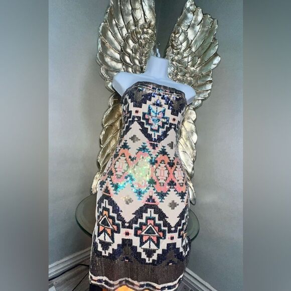 Stunning Aztec Color Blocks Sequins Mini Dress - Picture 4 of 12